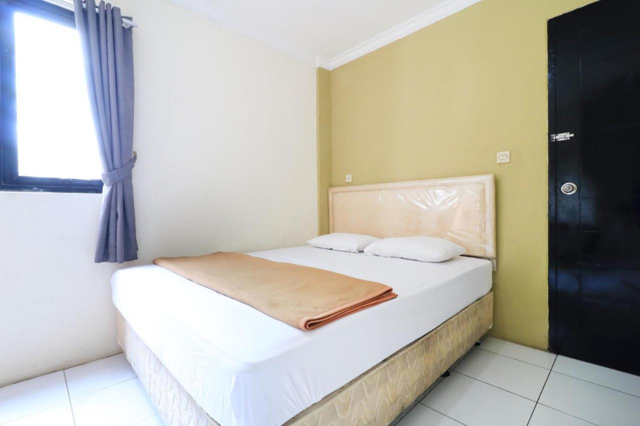 Ams Hotel Koja Jakarta Exterior photo